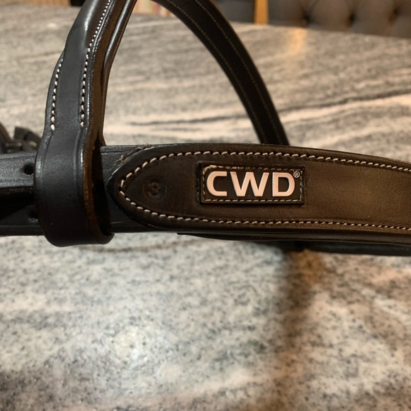 SOLD Brand new with tags CWD raised fancy stitched French noseband bridle - Picture 11 of 16